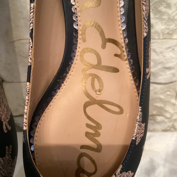 Sam Edelman Raddie Flats with Faux Fur Pom-Poms - Picture 4 of 12